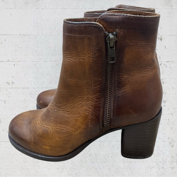 Frye Addie Double Zip Brown Ankle Leather Bootie Size 6 - Picture 6 of 11